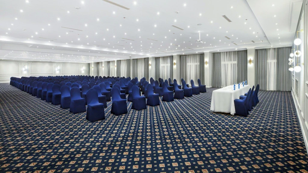 الفندق بيراميزا بيتش ريزورت - شرم الشيخ